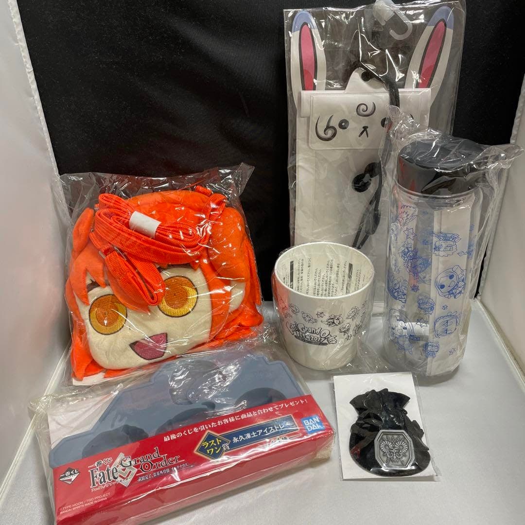 FGO Goods Summary Fou-kun Gudako Lyo Ice Tray, Bottle, m23494750087