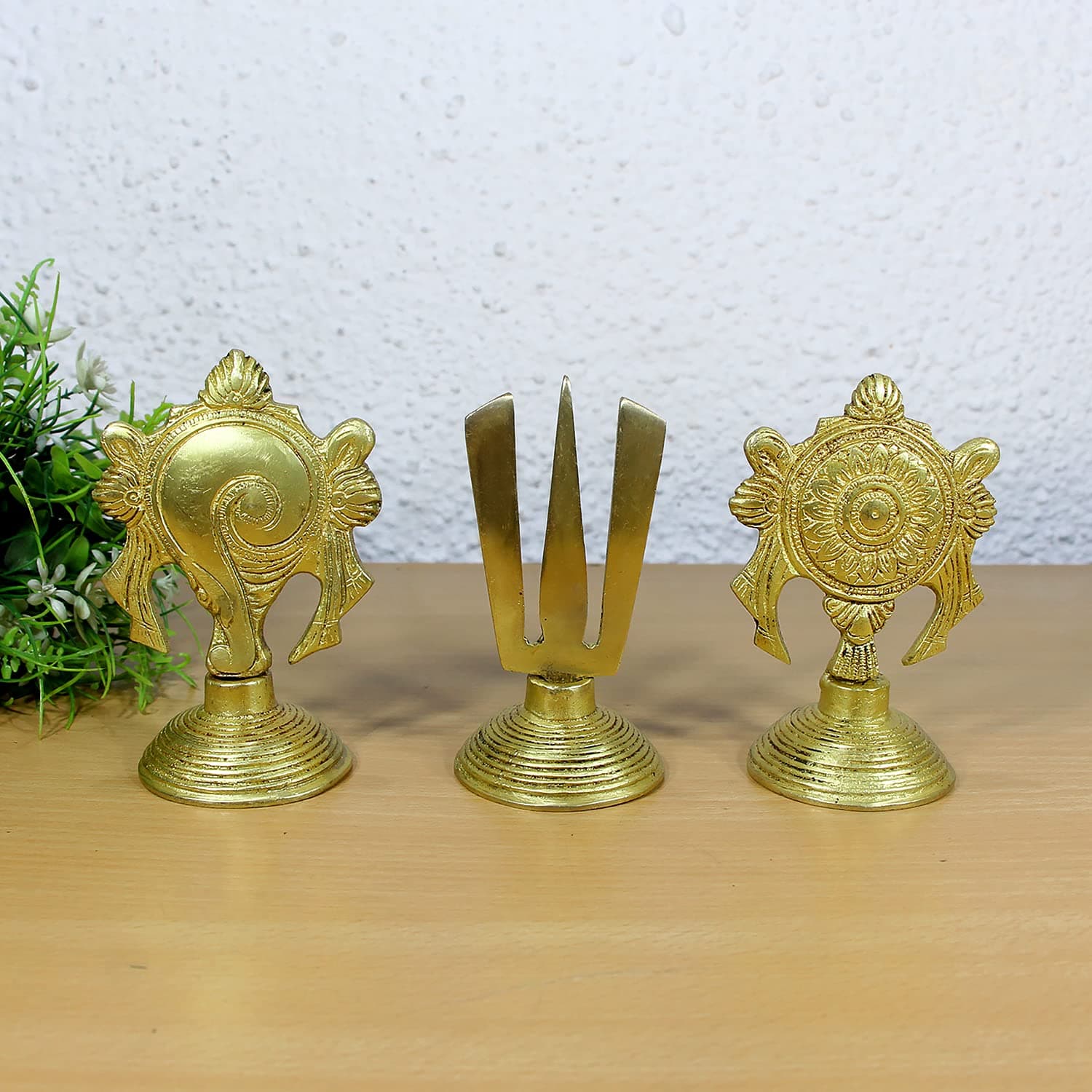 Handmade Brass Metal Brass SANKU Chakra NAMAM Plate Antique Finish Gold 20X2X6 cm