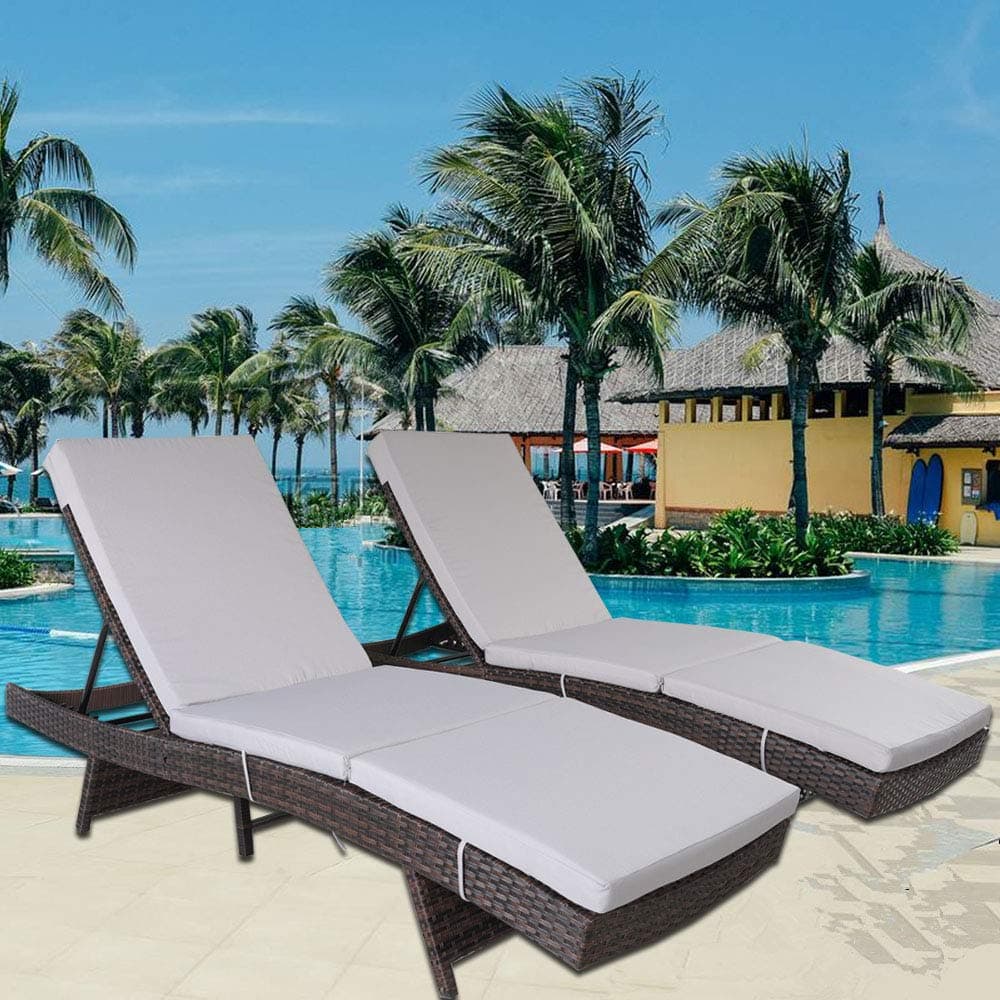 Patio Furniture Chaise Lounge PE Brown Rattan Lounger Light Grey Cushion Garden Chair Outdoor Pool Sunbed Daybeds (2pcs, Light Grey)
