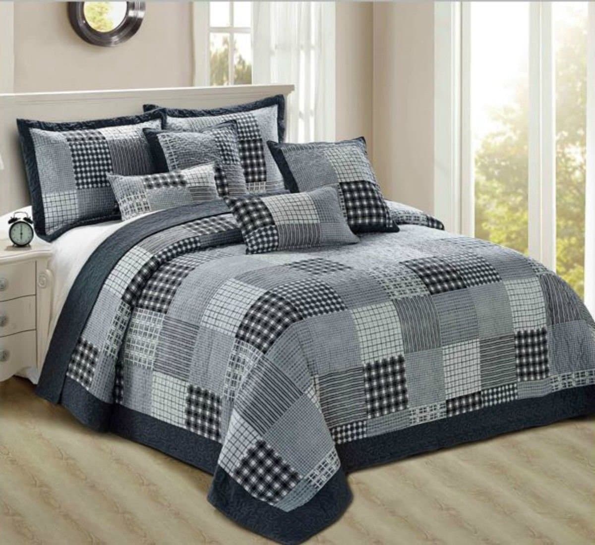 Beautiful check Vintage Patchwork Quilted Bedspread/Throw with 2 Pillow Shams (Check) (Double)