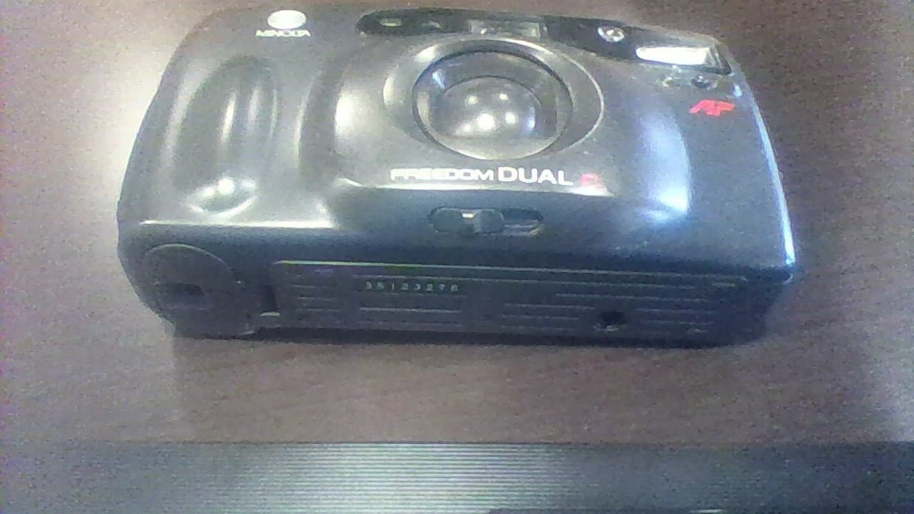 Minolta Freedom Dual C Point & Shoot 35mm Film Camera (Made in Japan)(minolta Freedom Dual C)(af Autofocus Camera)