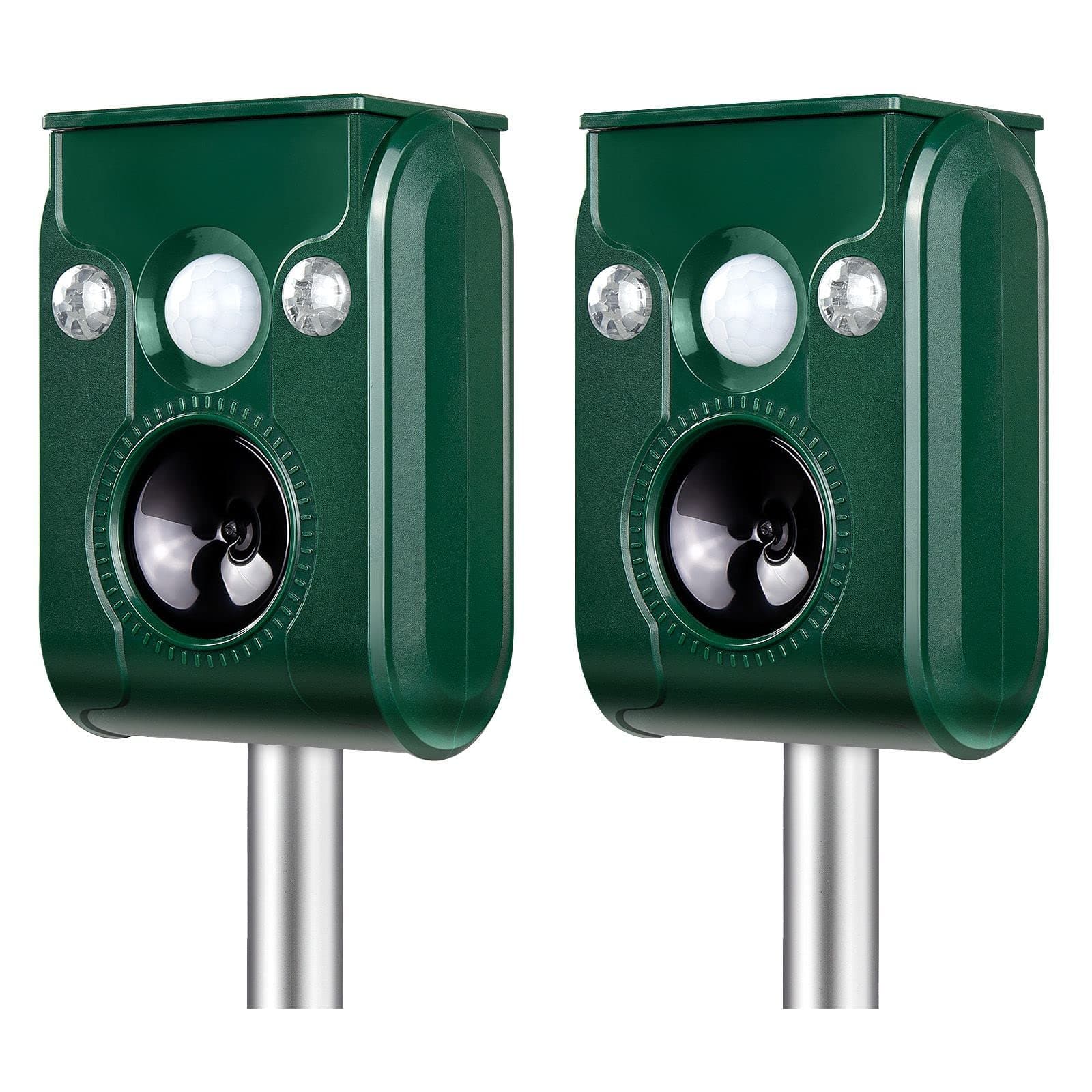 Latest in 2022 Outdoor Ultrasonic Animal Repeller. Solar Animal Repellent.with Flashing LED Lights, Siren Expelled Cats, Dogs, Rac Green