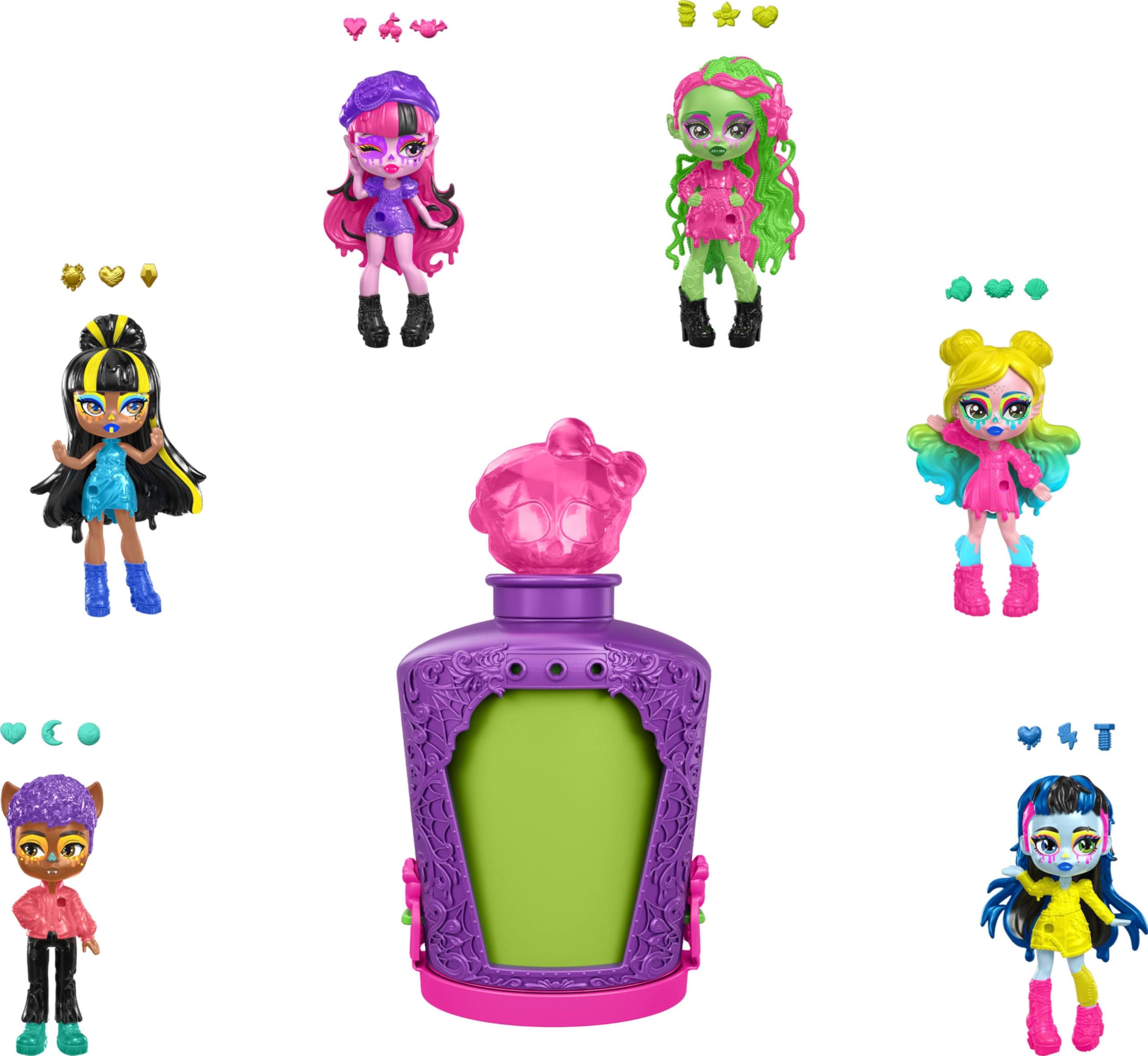 Monster High Potions Mini Dolls and Accessories, Surprise 3-inch Character Figures in Display Bottle with Water Reveal & Charms (Characters May Vary)