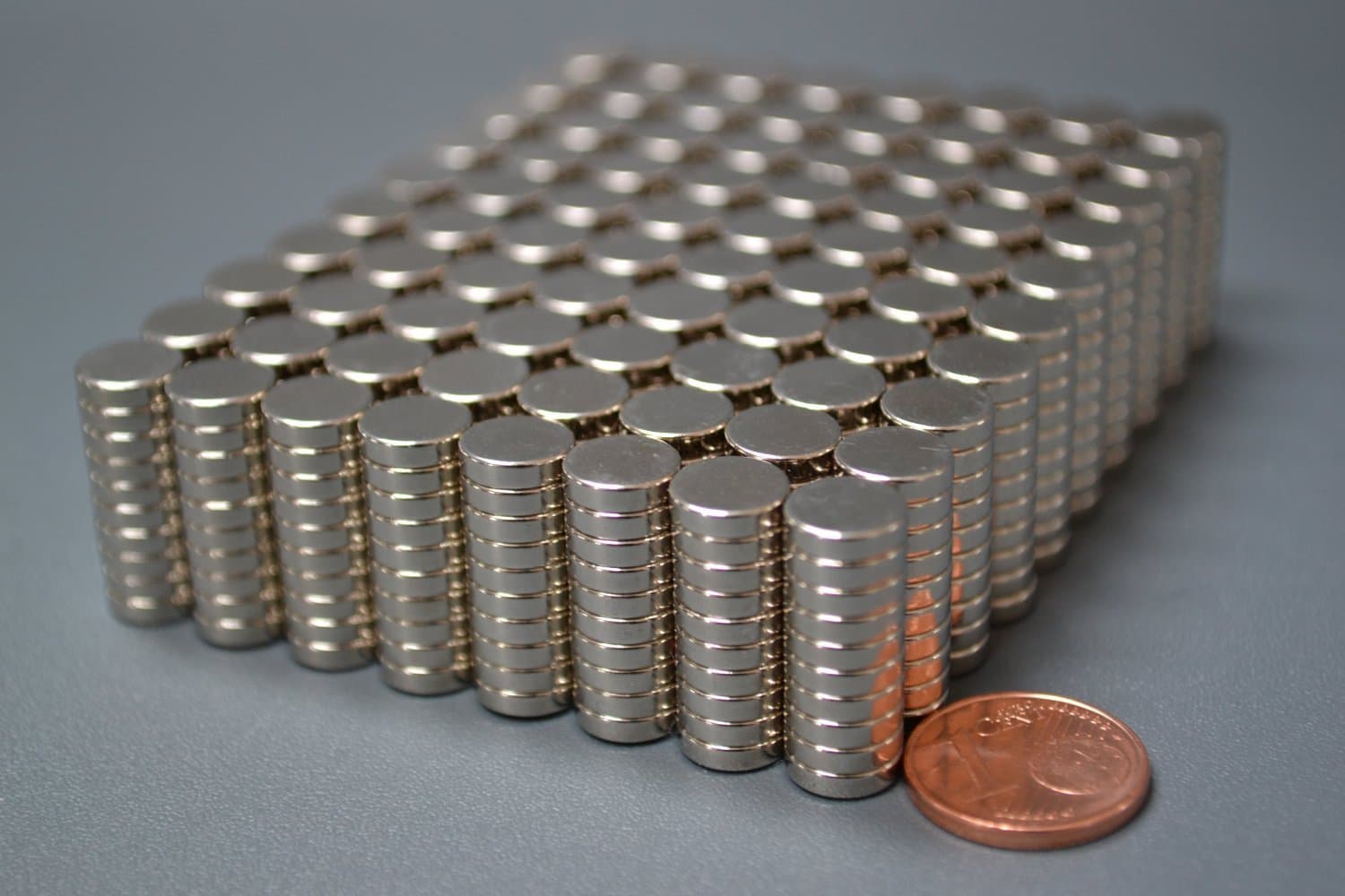 100 Neodymium Super-Magnets 8 x 2 mm