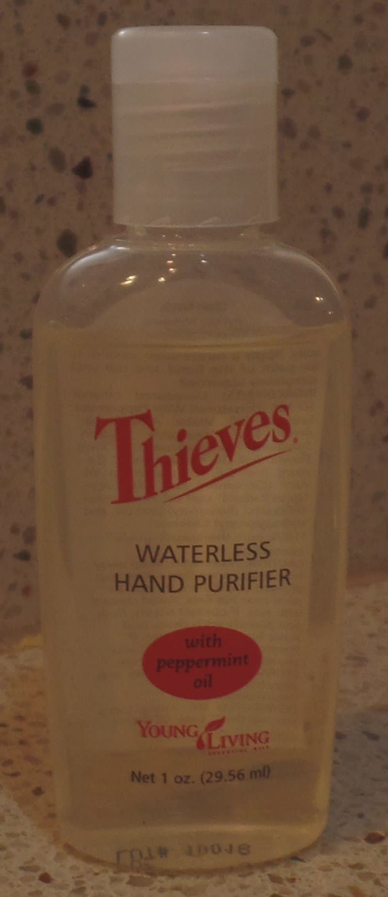 Thieves Waterless Hand Purifier With Peppermint Oil by Young Living - 1oz