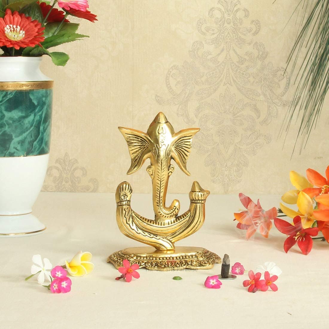 Crafticia Metal Ganesh Idol On Base for Decorative Puja Ganpati Vastu Figurine Showpiece (Golden)