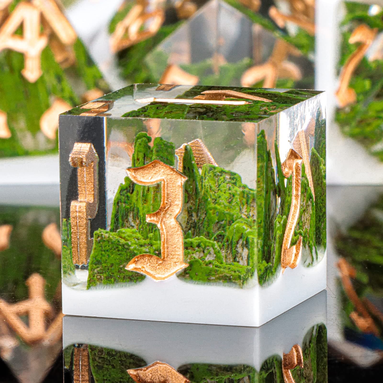 KERWELLSI DND Dice Set D&D, 7pcs Sharp Edge Resin D and D Dice with Gift Box, Nature Forest Mountain Dungeon Dragon Role Playing Dice D20 D12 D10 D8 D6 D4