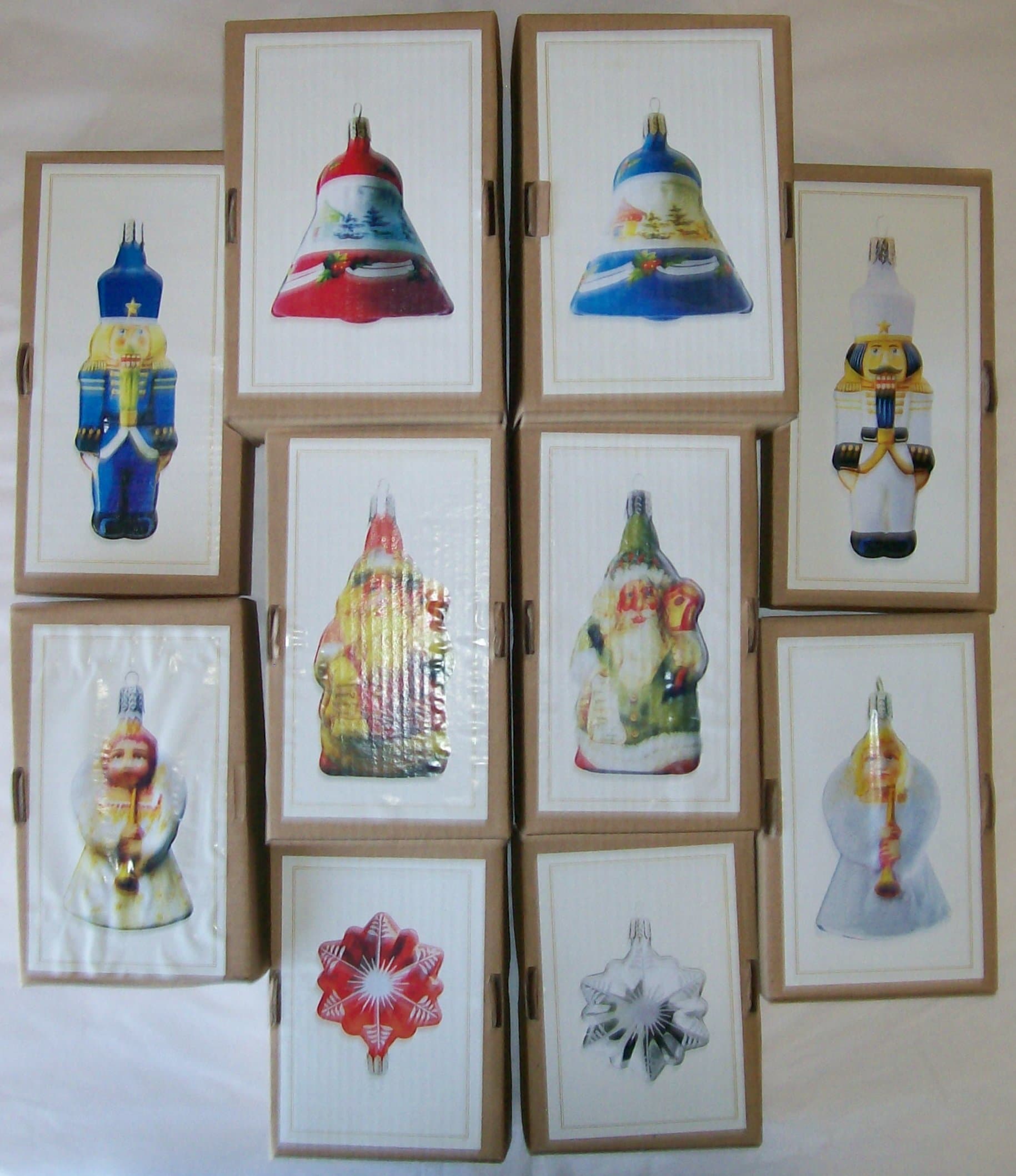 Thomas Pacconi Classic Vintage Style Tin Christmas Holiday Ornaments - Set of 10