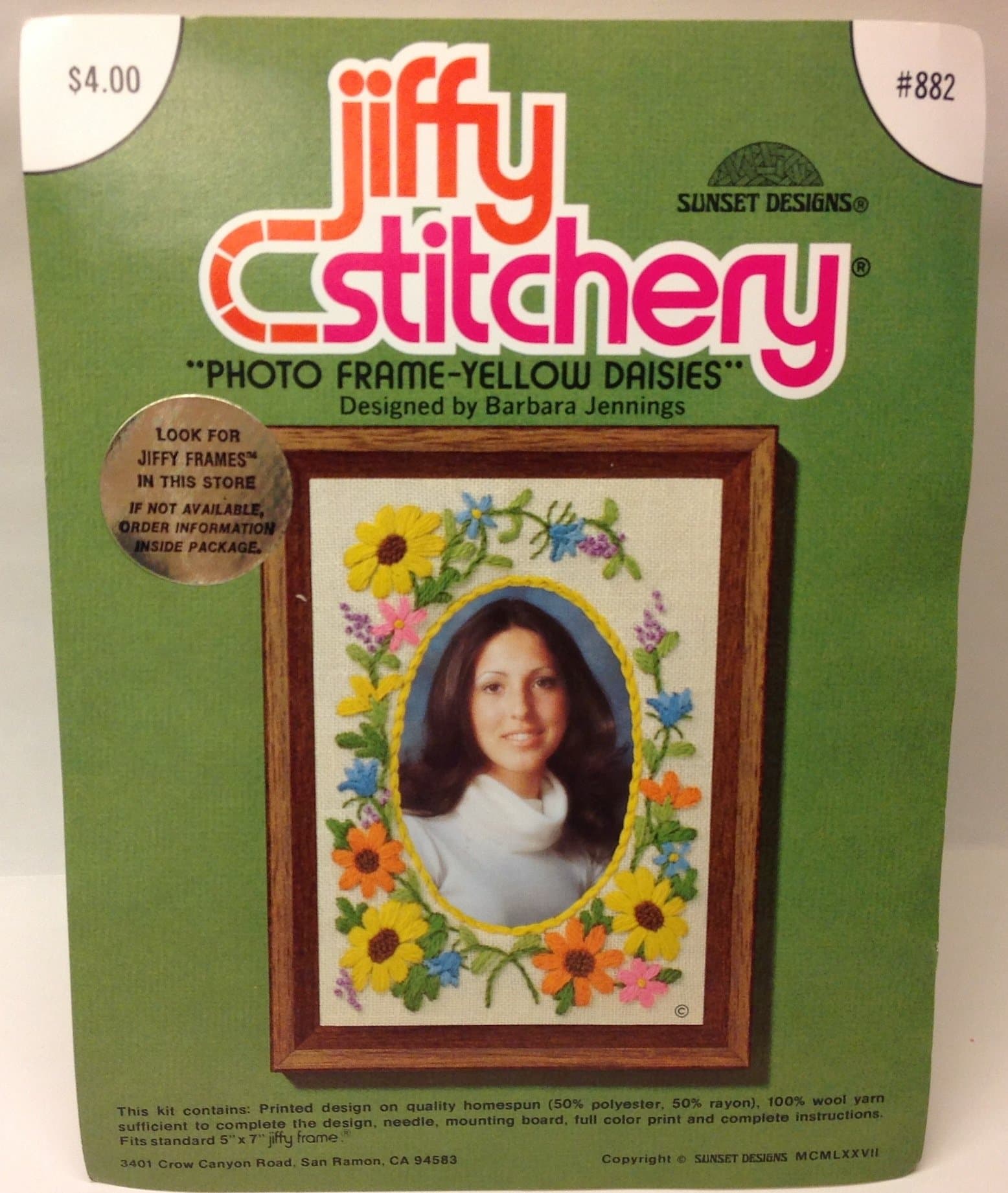 Vintage 1977 Jiffy Stitchery " Photo Frame-Yellow Daisies " Stitchery Kit - Designed by Barbara Jennings