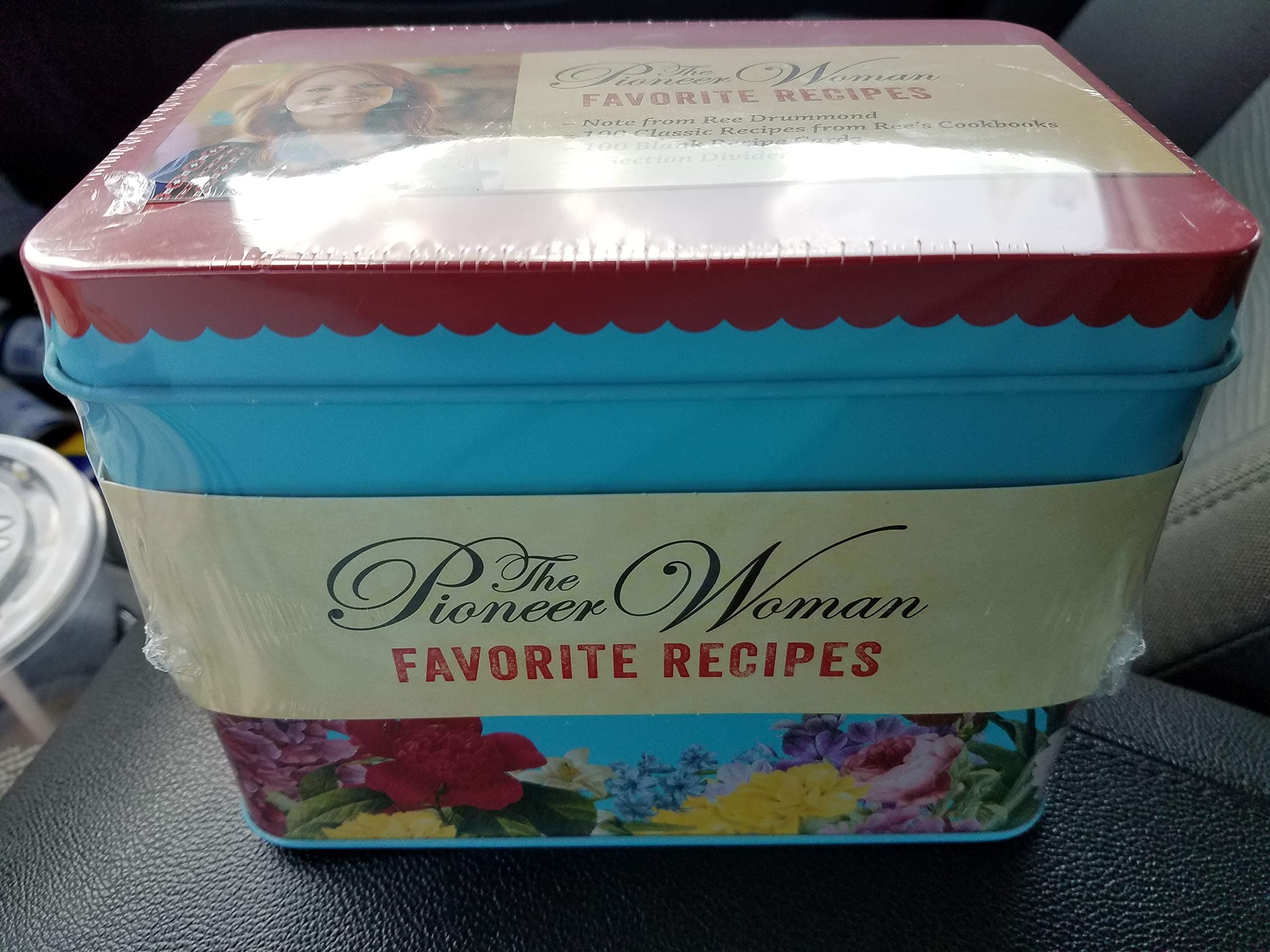 William Morrow Pioneer Woman Ree Drummond Favorite Recipes Tin with 100 Recipies Unbound – June 1, 2018