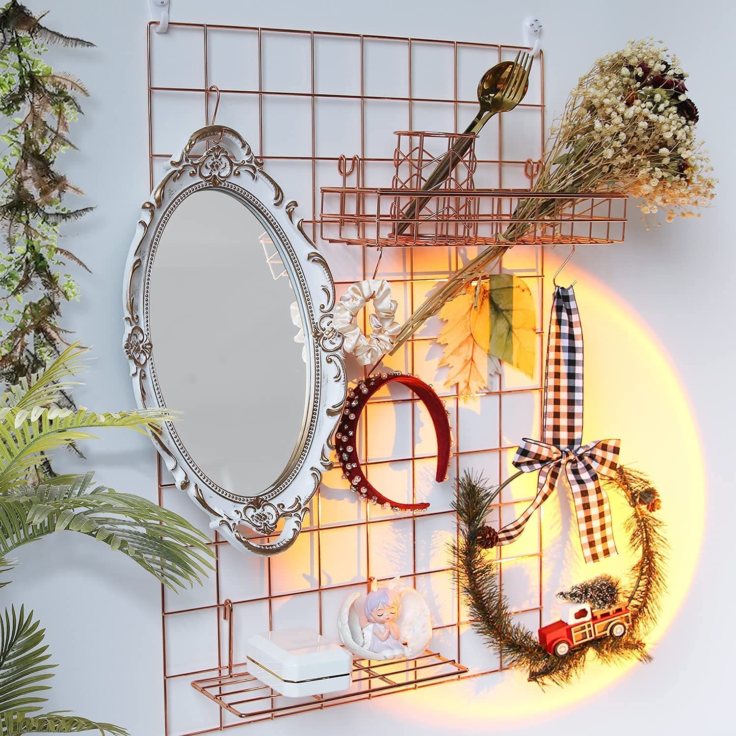 BULYZER Grid Wire Wall Panel Board,Picture Decoration for Room Clip Photo Holder Photograph Mat Hanging Art Display Frames Desk Storage Organizer,25.6'' x 17.7‘’Rose Gold（2Pack）