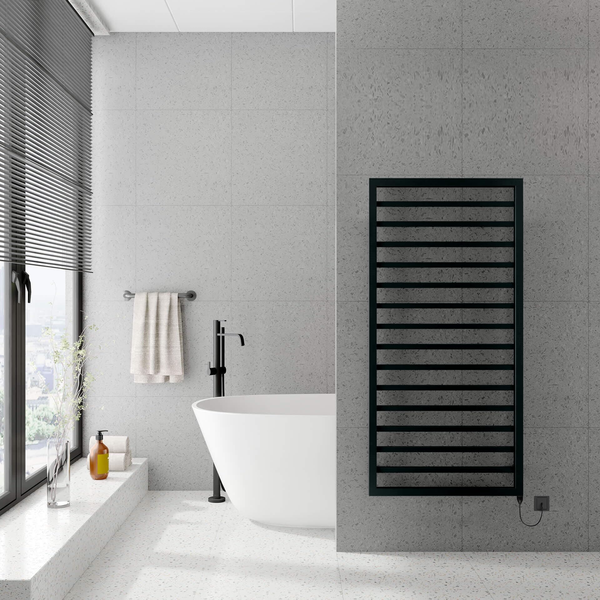 ValdernLORIDA Black Electric Heated Towel Rail Warmer for Bathrooms (500mm (W) x 1240 mm (H))