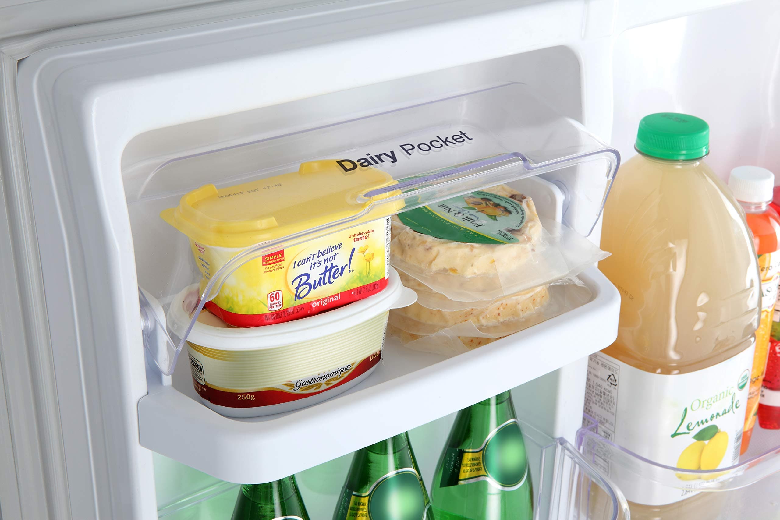 Daewoo RTE21GBWCS Top Mount Refrigerator, 21 Cu.Ft, Stainless Steel, Includes delivery and Hookup