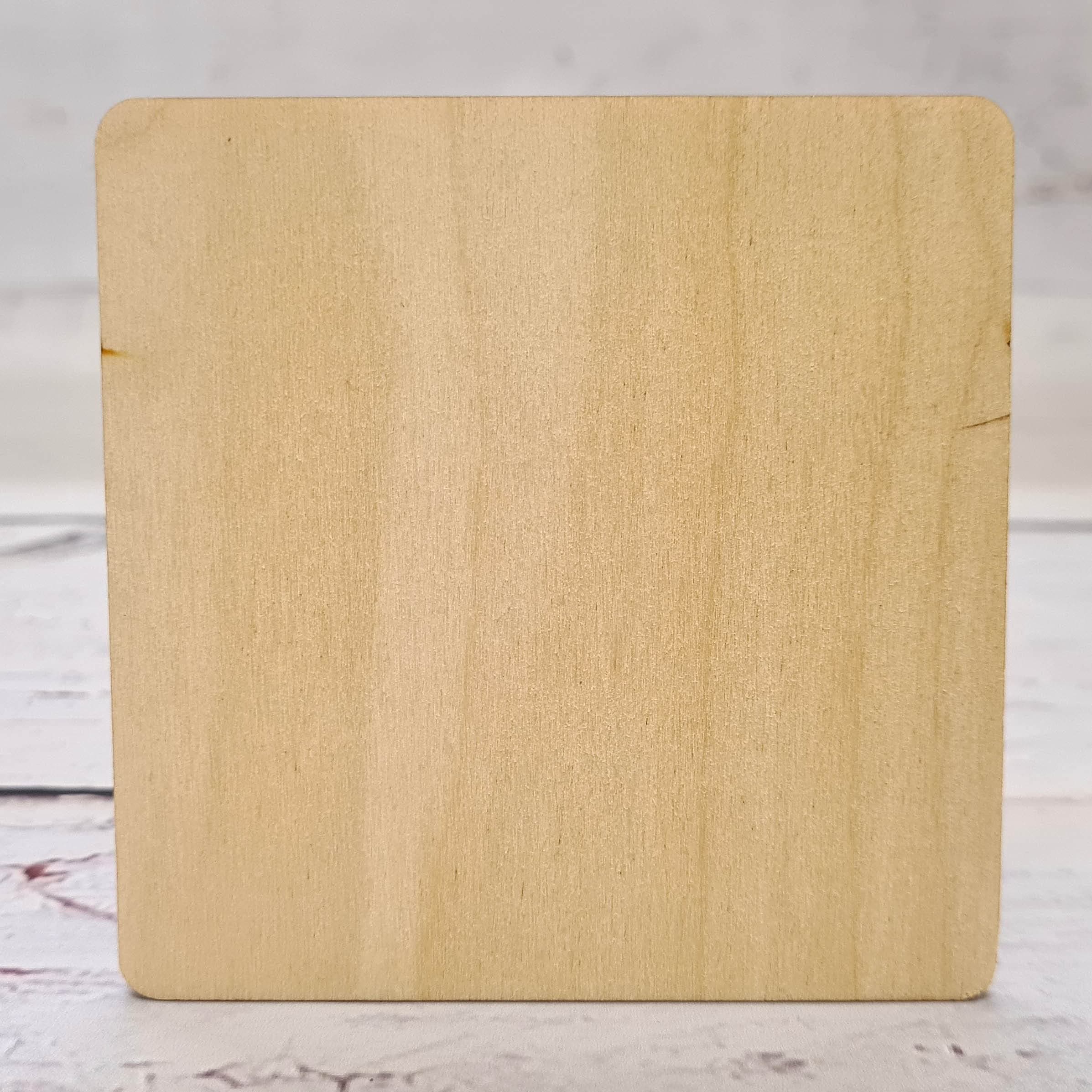 10 x Wooden Square Shapes, Plain Wood Craft Tags 100mm (10cm)