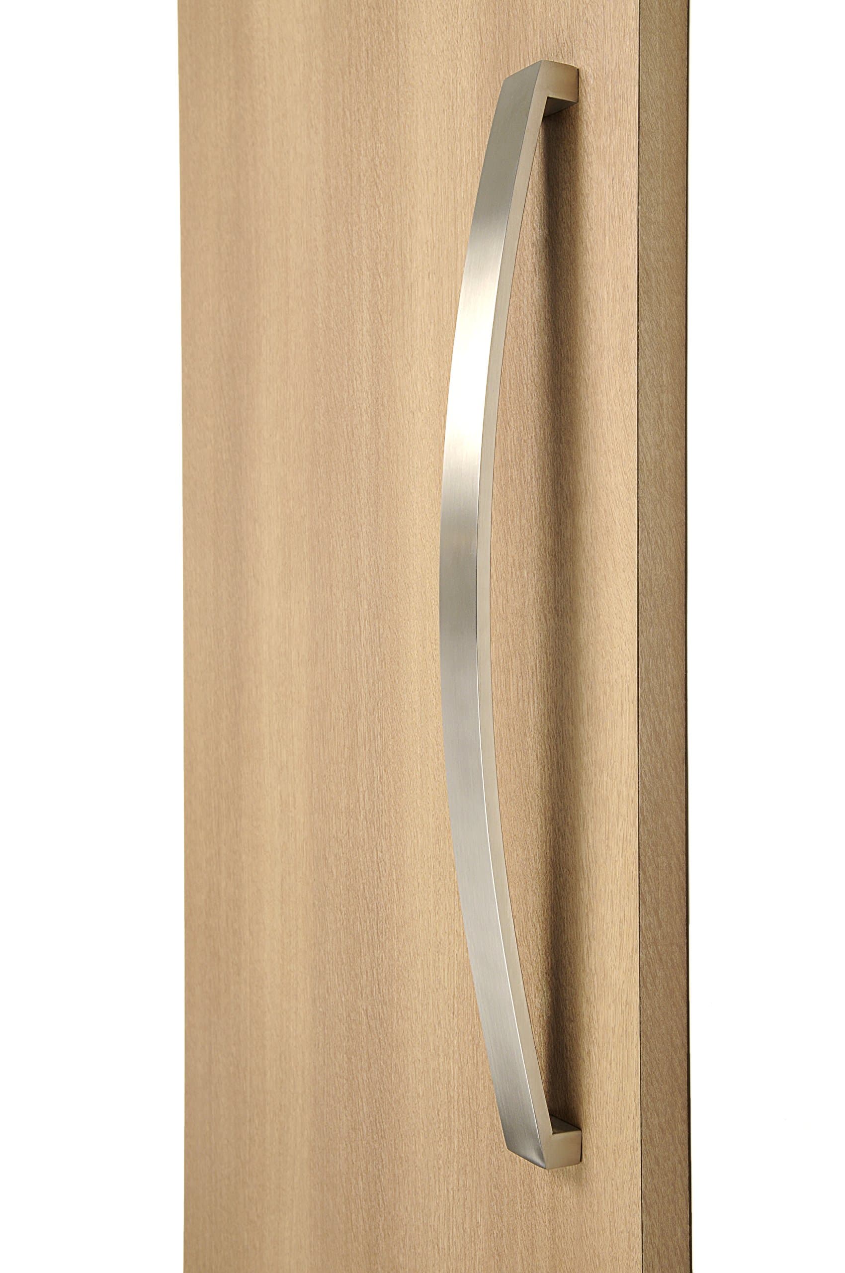 STRONGAR Modern & Contemporary Curved Flat Bar Pull Handle / 457mm / 18 inches/Push-Pull Stainless-Steel Door Handle for Wood and Glass Doors - Satin Brushed Finish