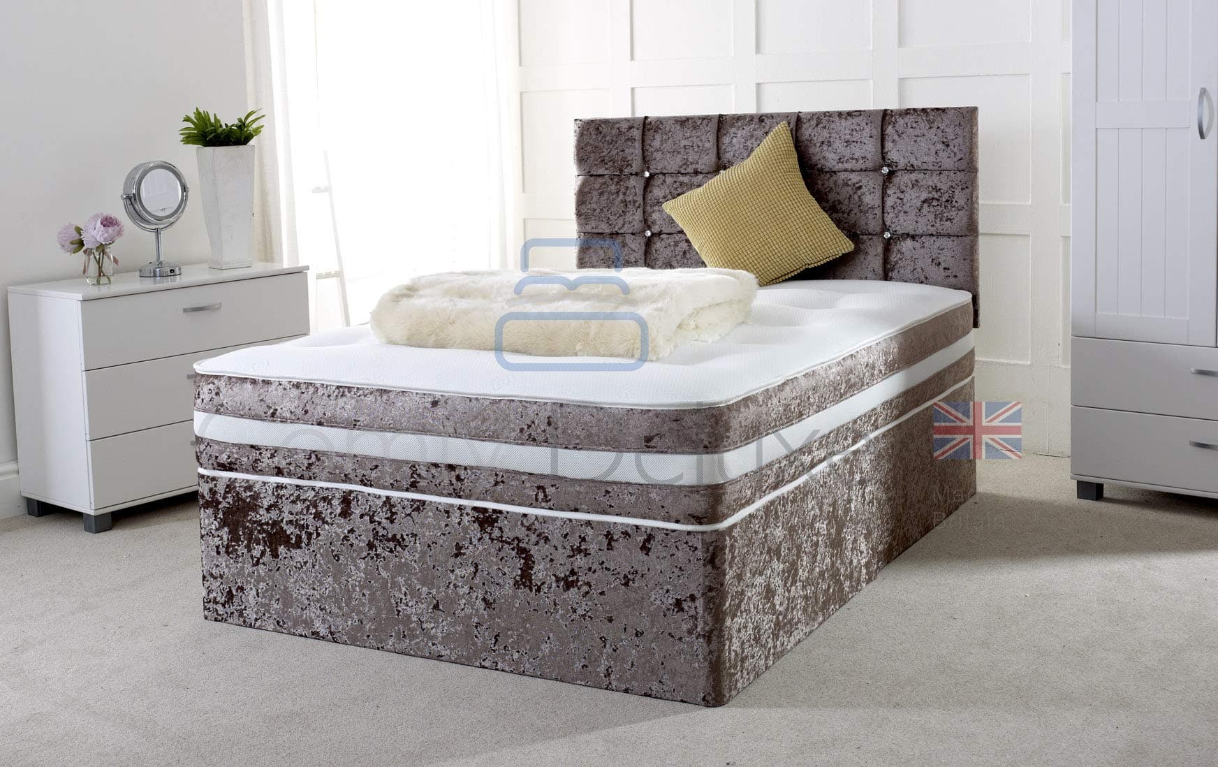 Comfy Deluxe LTD Crushed Velvet DIVAN BED with | MATTRESS | HEADBOARD | STORAGE DRAWERS (4FT 2 FOOT END DRAWERS, Truffle Crush)