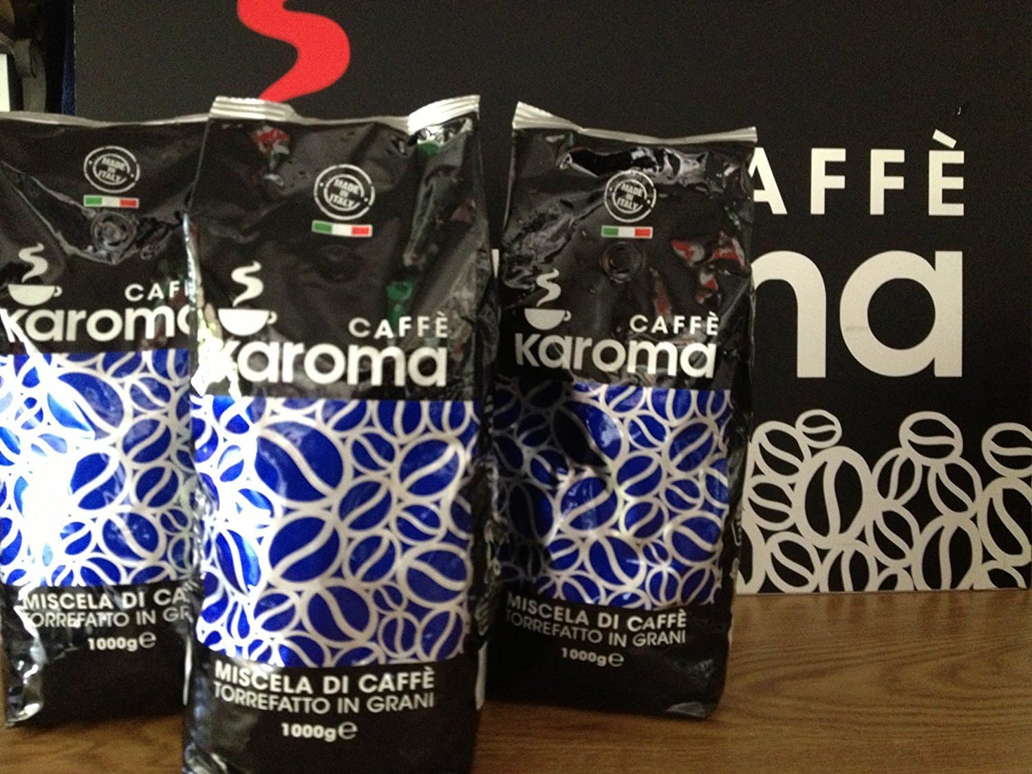 3/1kg Italian Espresso Beans. (Karoma) Whole Bean Coffee 2.2lb Bag Times 3. Total 6.6lbs