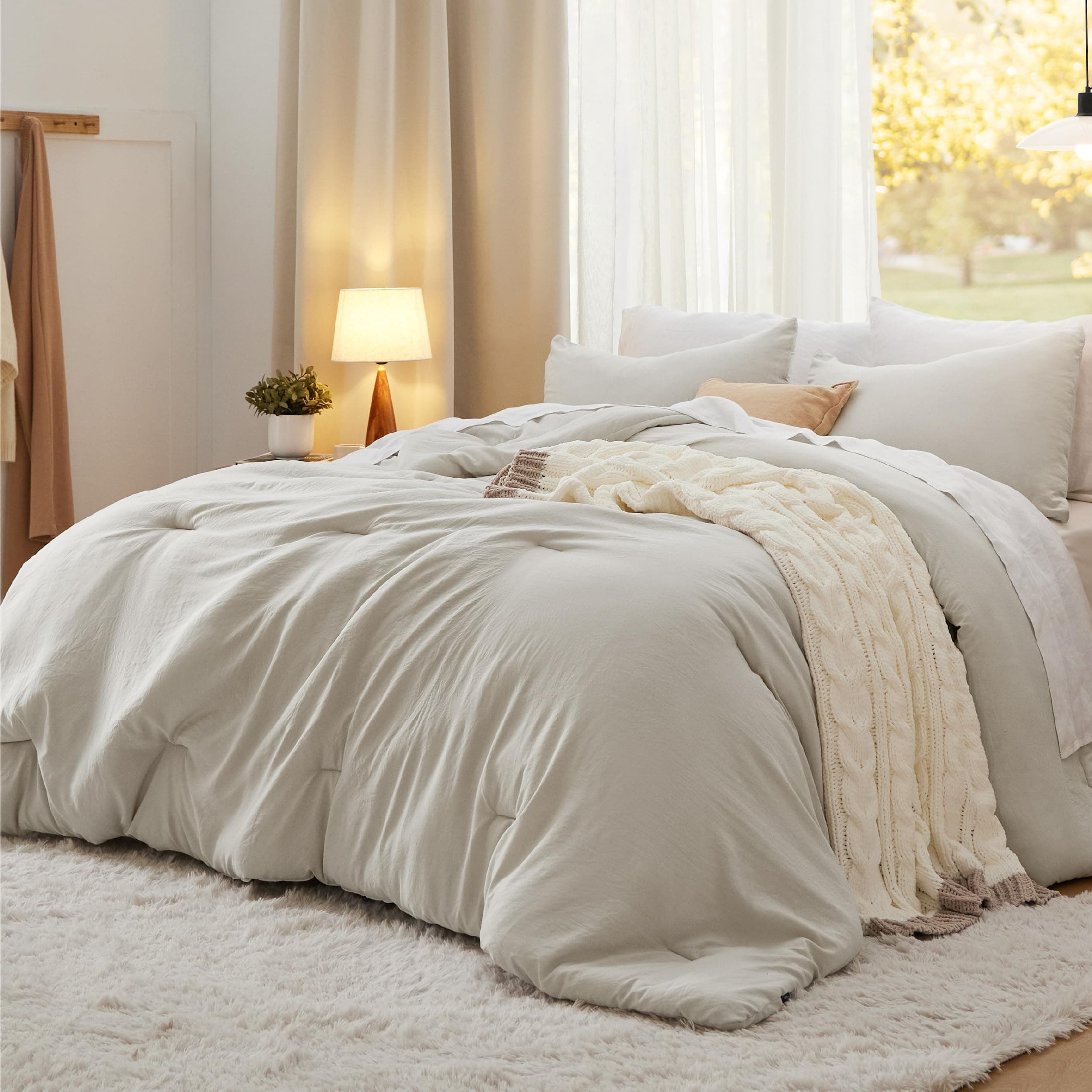Bedsure Oversized Queen Comforter Set, Beige Soft Prewashed Bedding for All Seasons, 3 Pieces GentleSoft™ Bed Set, 1 Lightweight Comforter (98"x98") and 2 Pillowcases (20"x26")