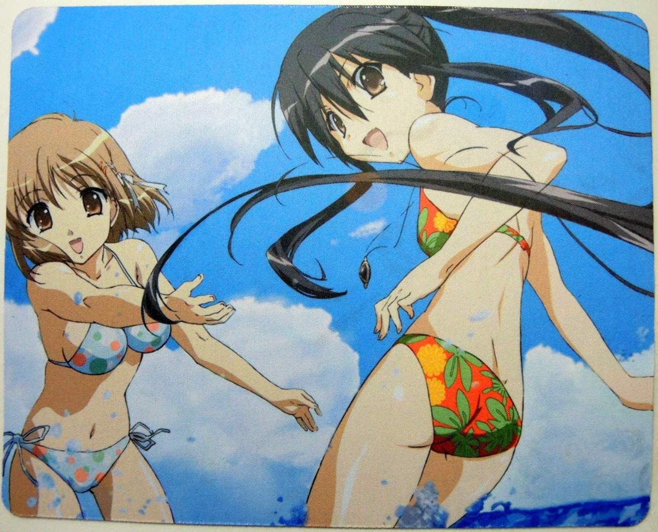 Shakugan no Shana mouse pad - Kasumi & Yukari splashing in the ocean