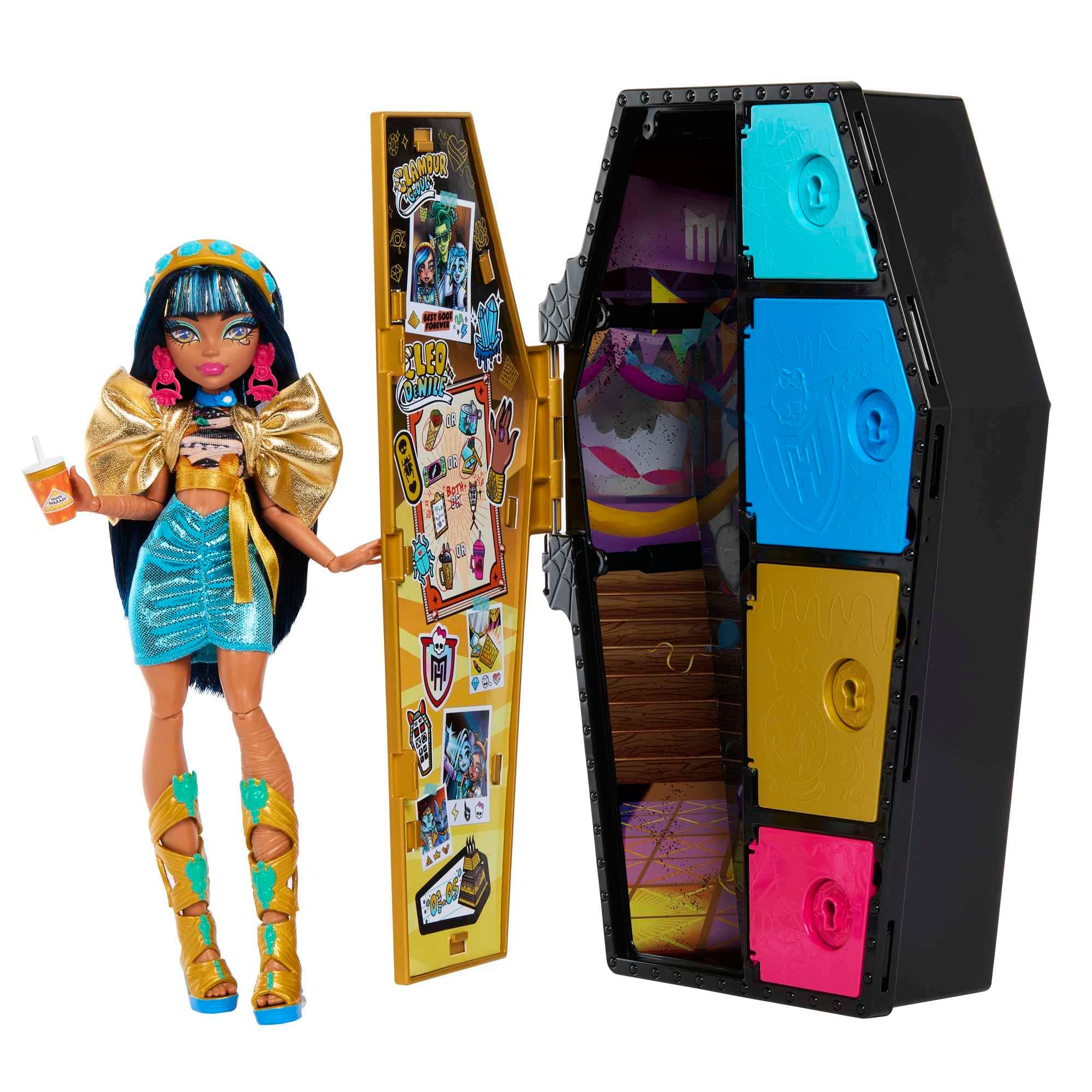 Monster High Doll and Fashion Set, Cleo De Nile with Dress-Up Locker and 19+ Surprises, Skulltimate Secrets, HKY63
