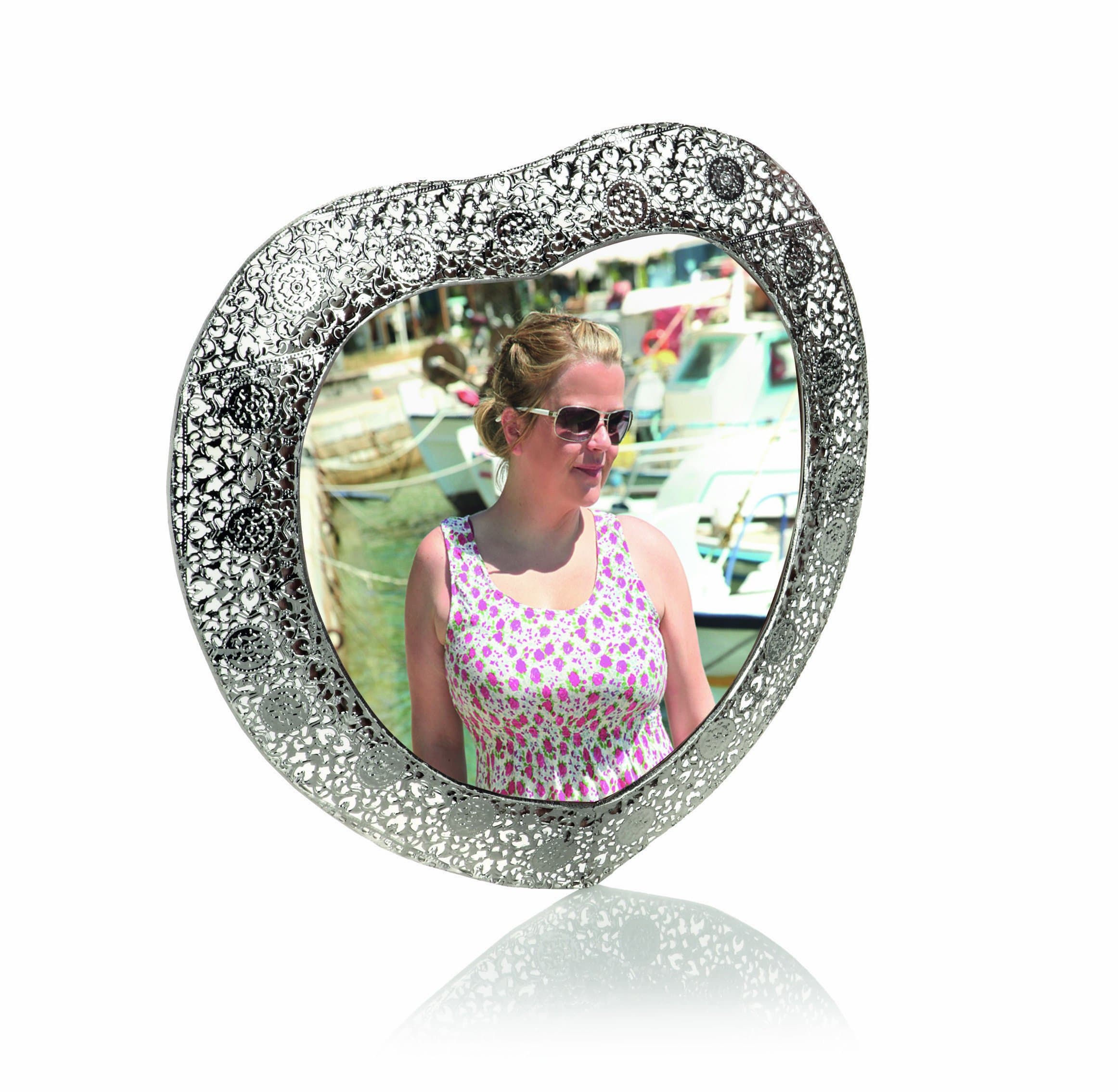 Premier BA131223 13 x 13cm Heart Shape Photo Frame with Silver Effect