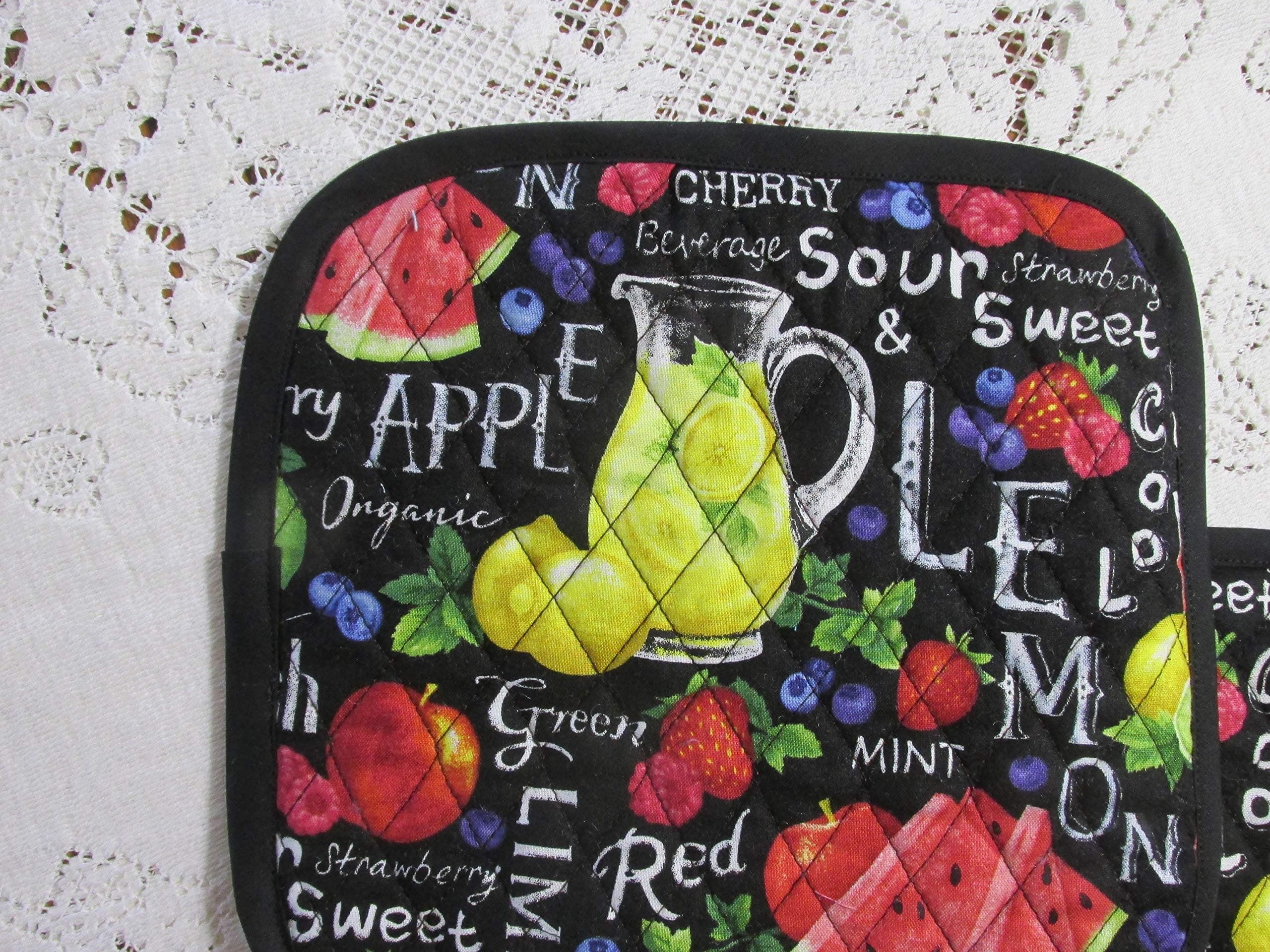 Farmer John's Garden Party Pot Holders or Hot Pads - Set of 2-9.5 Inch Square - Lined with Insul-Bright