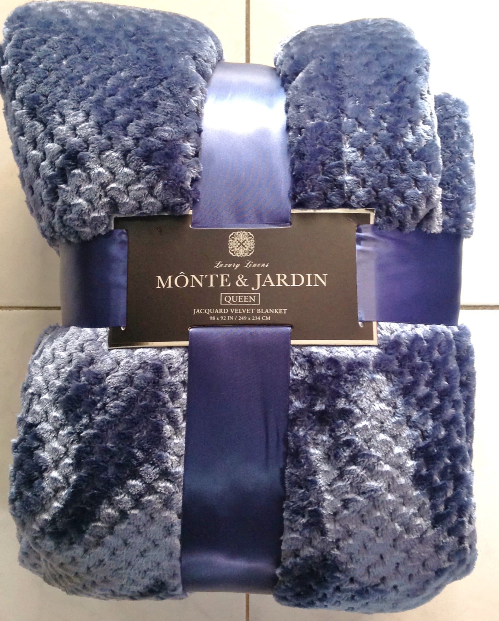 Monte & Jardin Luxury Linens Queen Jacquard Velvet Blanket 98" X 92"/249cm X 234cm - Blue