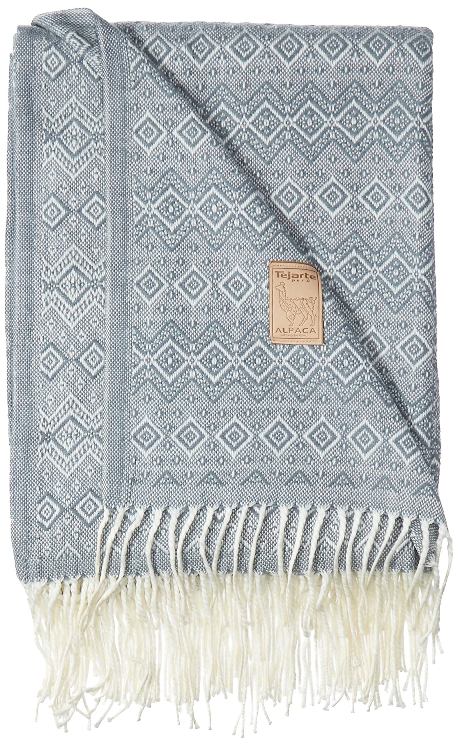 TEJARTE PERU Alpaca Blanket, Gray & White Stars & Diamond