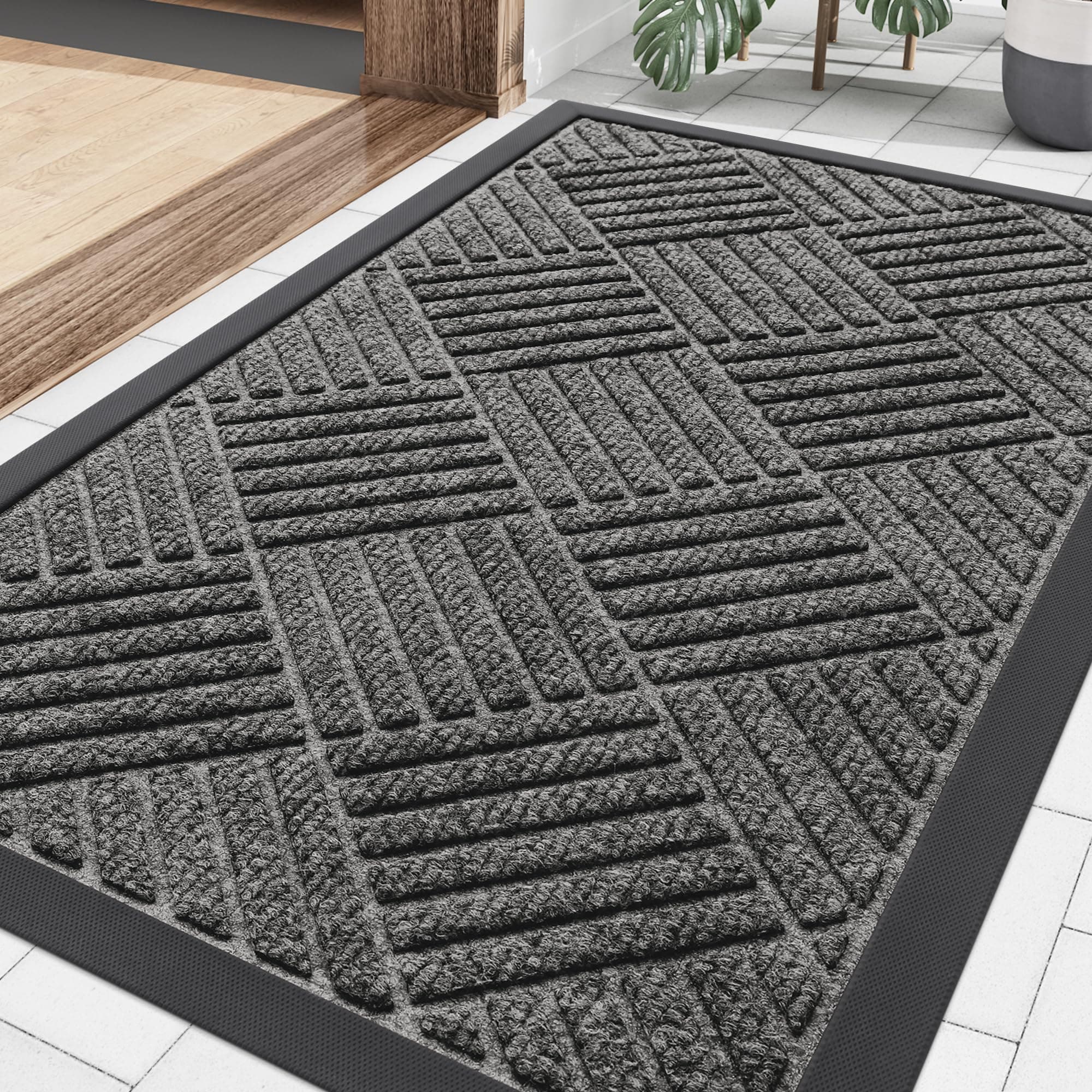 Smiry Front Door Mat Outside Entrance, Heavy Duty Outdoor Indoor Natural Rubber Doormat, Non Slip, Trap Dirt and Moisture, Easy Clean, Low Profile Patio Porch Entryway Mat, 29.5x17, Mix Black