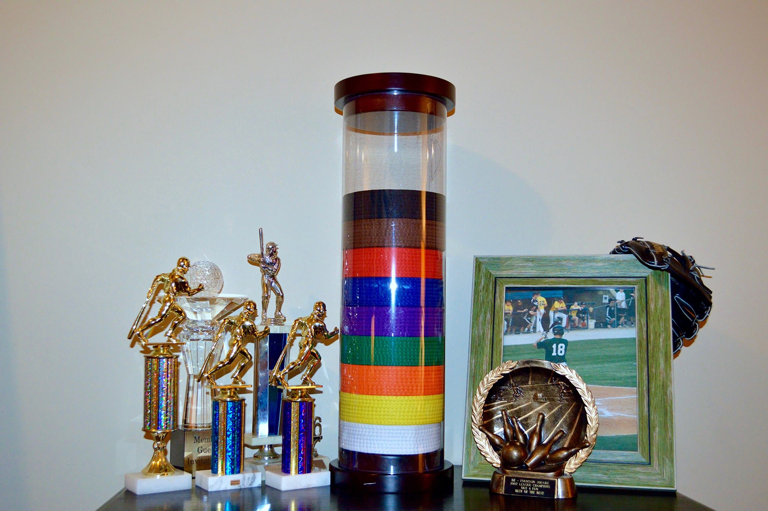 10 Level Martial Arts/Karate Cylinder Belt Display Case