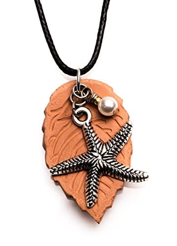 Essential Oil Diffuser Necklace - Aromatherapy terracotta jewelry with leaf pendant starfish charm and glass bead