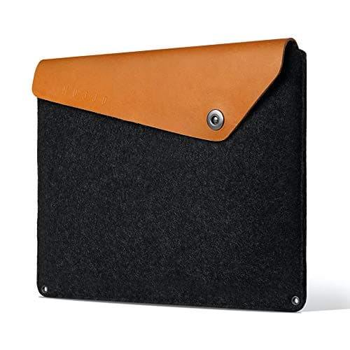 Mujjo Sleeve for MacBook Pro 15-inch | Premium Wool Felt, Genuine Leather Flap with Snap Button Closure | Storage Compartments, Card Pocket (Tan)