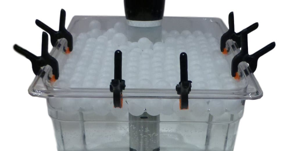 Sous Vide Cooking Water Balls, 8 Clip Kit Bundle And Drying Bag for Anova, ChefSteps Joule, Wancle Immersion Circulators, and most containers