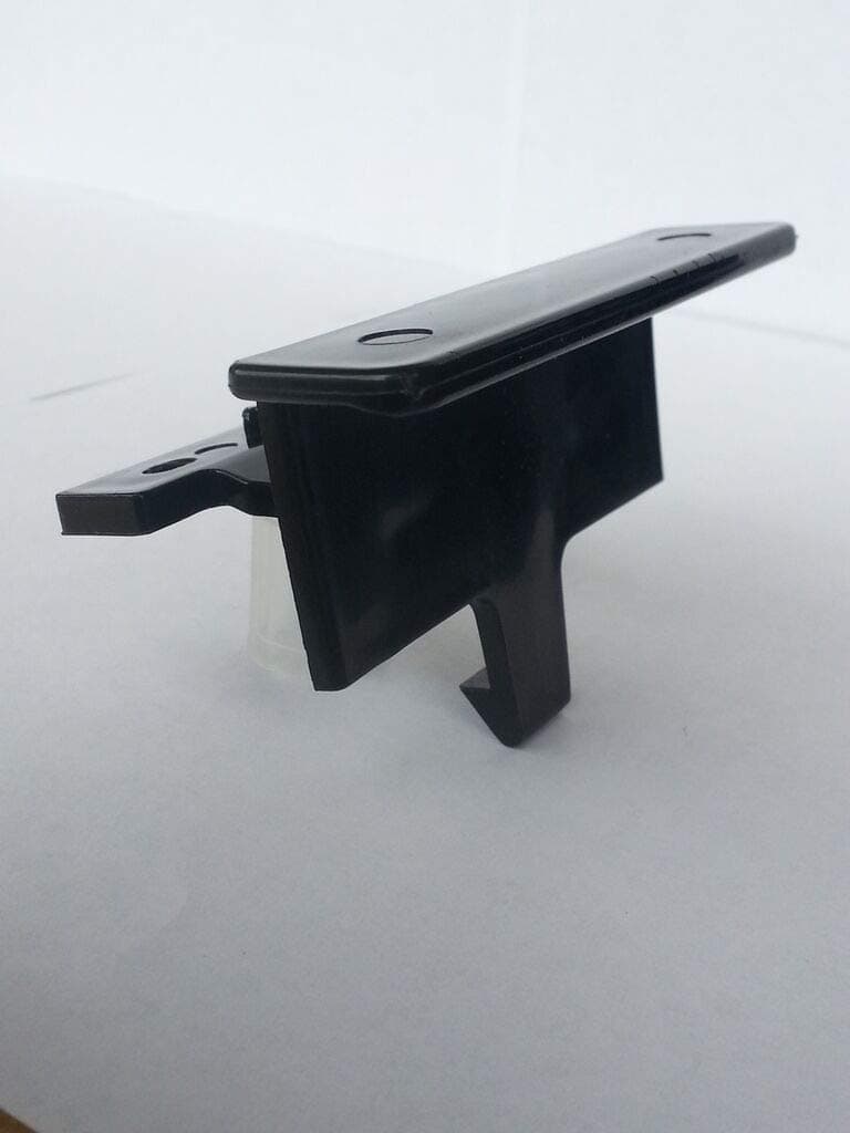 Unbreakable Replacement Center Console Latch Redesigned Made in U.S.A 07-14 Silverado Suburban Tahoe Avalanche Sierra Yukon 20864151 20864153 20864154 10296 Armrest Door Handle Lock Clip