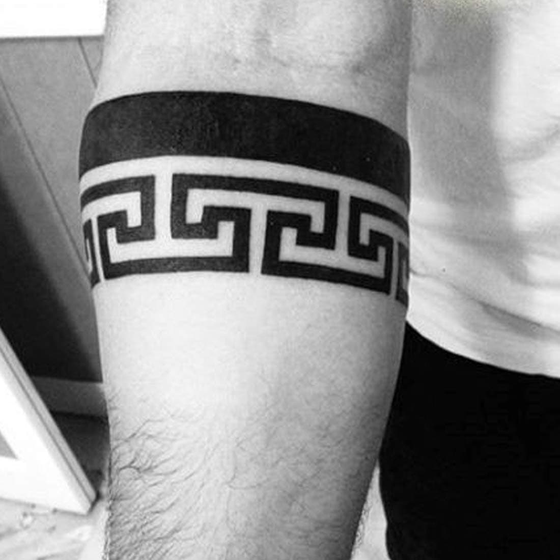 VOORKOMS Roman Forearm Hand Band Best Waterproof Men and Women Temporary Body Tattoo