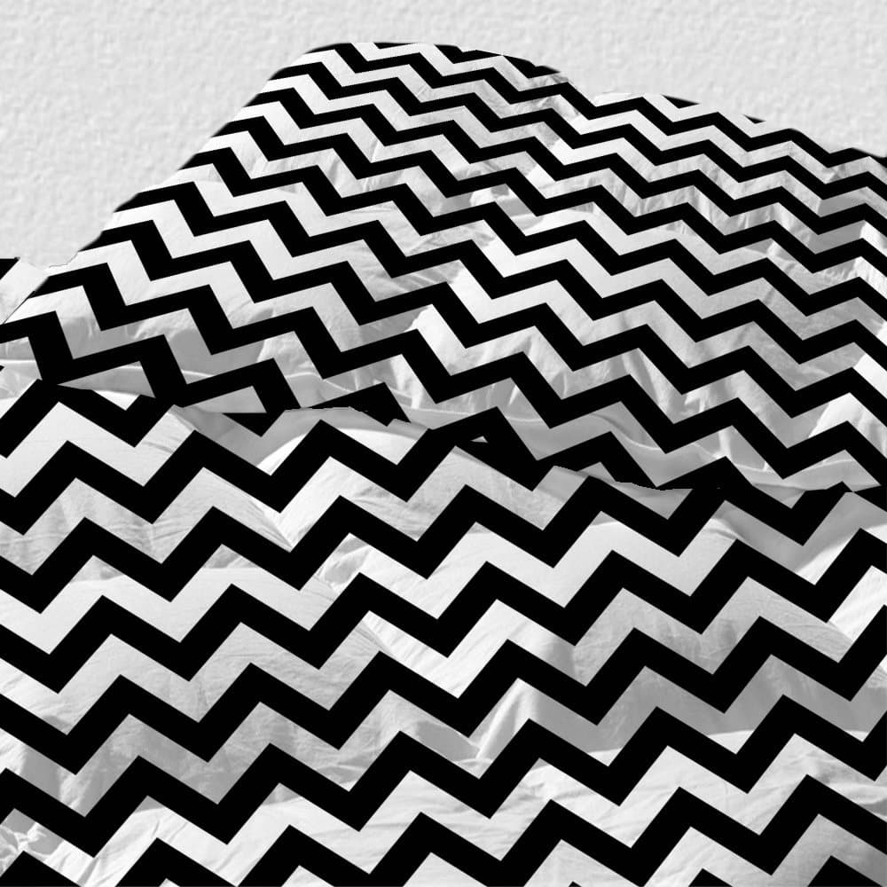 Uneekee Black Chevron Duvet Cover: Queen