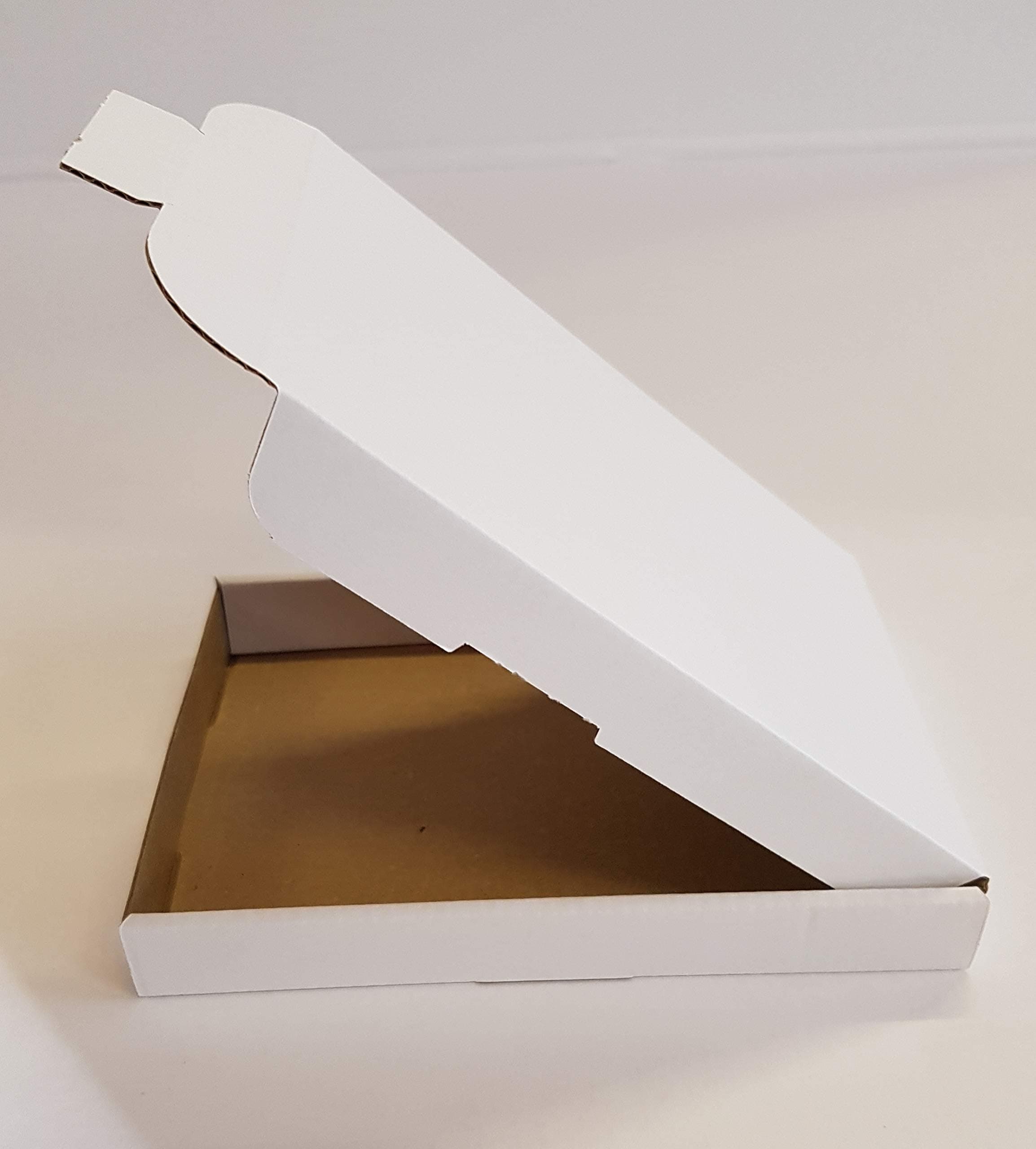 50 x WHITE C6 A6 SIZE BOX LARGE LETTER STRONG CARDBOARD SHIPPING MAILING POSTAL PIP ☆ SIZE 16cm x 12cm x 2cm ☆ 6.5" x 4.5" x 0.8"