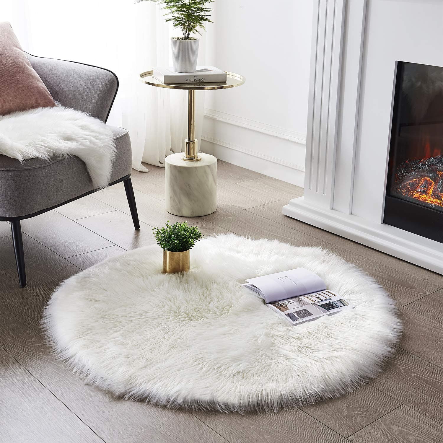 SERISSA Ultra Soft Round Faux Sheepskin Fur Area Rug White Circular Shaggy Rug Round Fluffy Area Rugs Plush Circle Floor Carpet Mat for Bedroom Floor Christmas Decoration, 3ft Diameter (White)