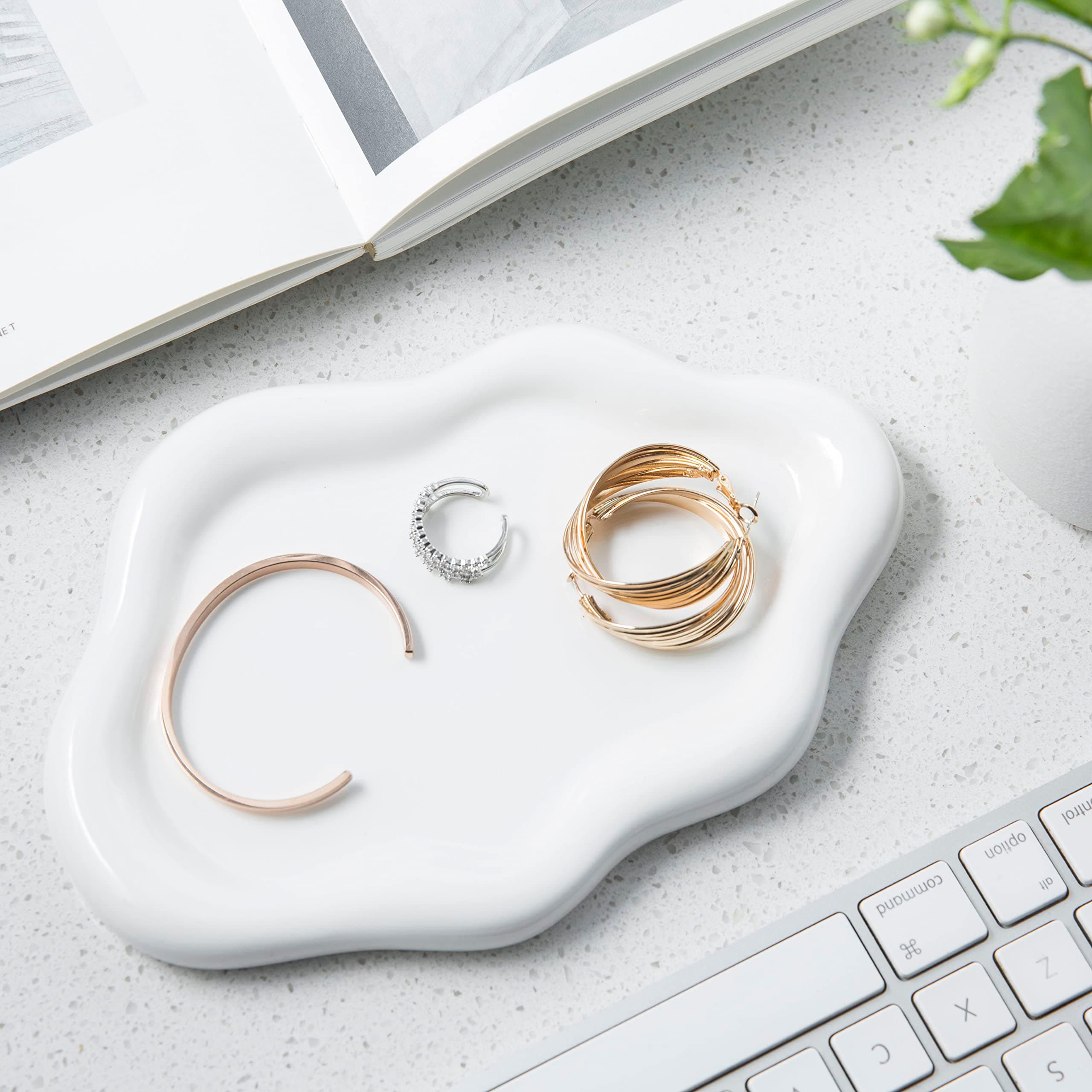 Cloud Trinket Dish, Chubby Jewelry Tray, Ceramic Jewelry Ring Trinket Dish for Rings Earrings Necklace Organizer, Mother's Day Thanksgiving Christmas Birthday Bridesmaid Gifts (White)
