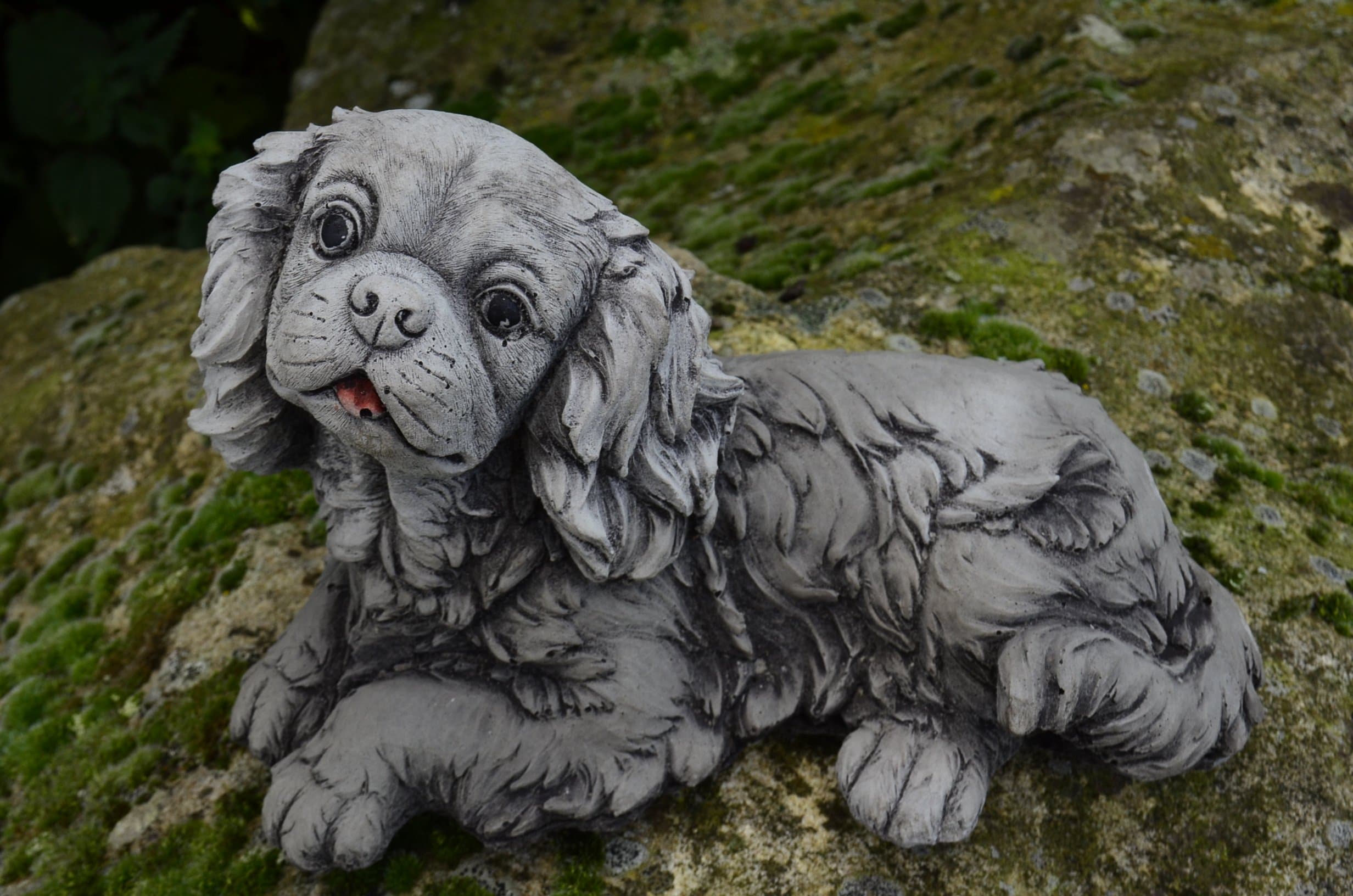 9 DIGITAL SMALL KING CHARLES PUPPY CAST STONE GARDEN ORNAMENT/STATUE/SCULPTURE