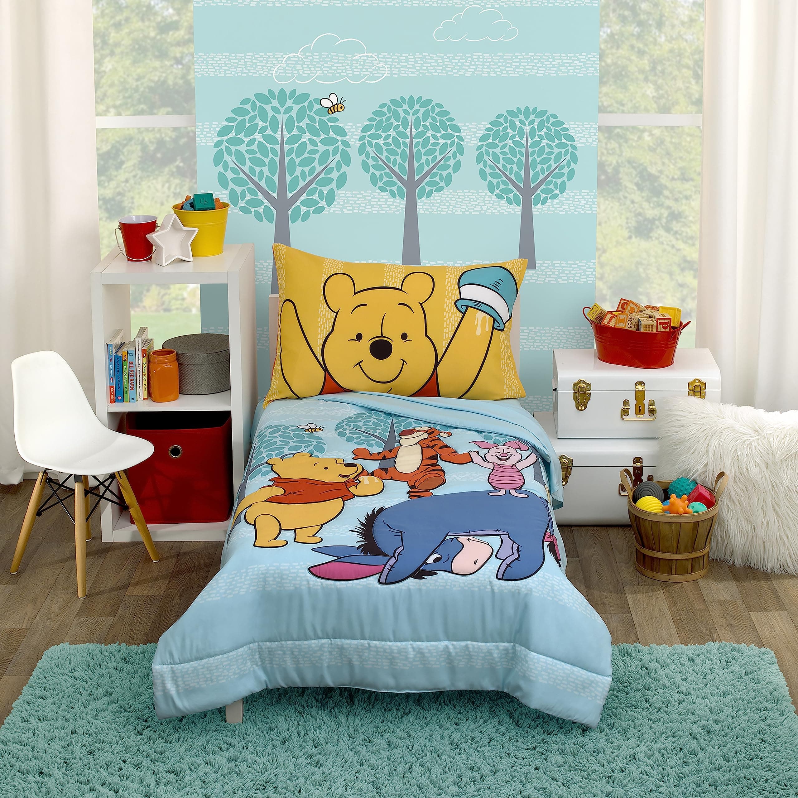 Disney Winnie The Pooh Funny Friends Aqua, Gold, Blue and Orange, Tigger, Eeyore and Piglet 4 Piece Toddler Bed Set Comforter, Fitted Bottom Sheet, Flat Top Sheet, and Reversible Pillowcase, 8212416P