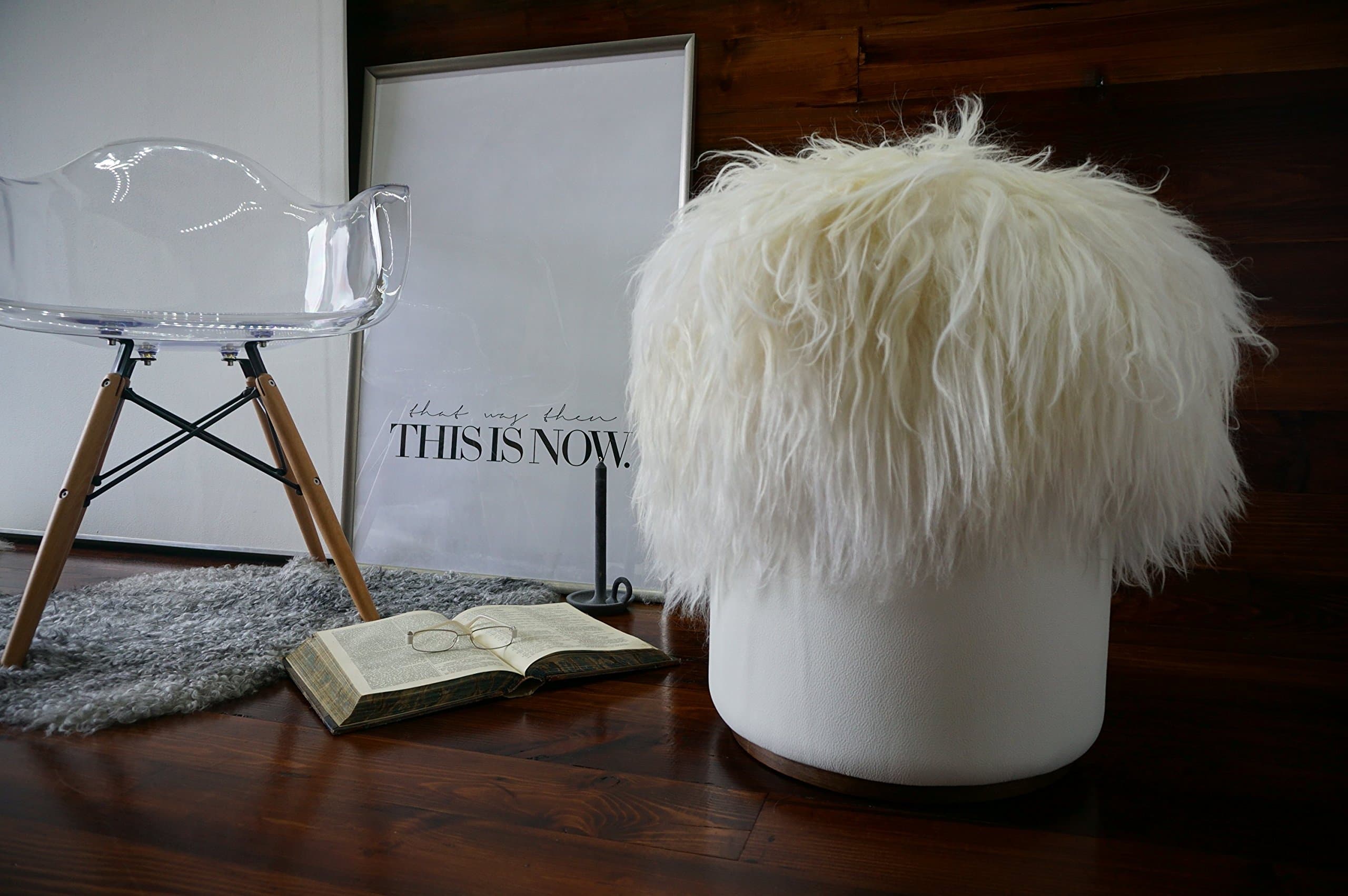 MILABERT Exclusive Icelandic sheepskin - Super long cream white wool pouf (pouffe) - Soft touch white leather - Design Furniture